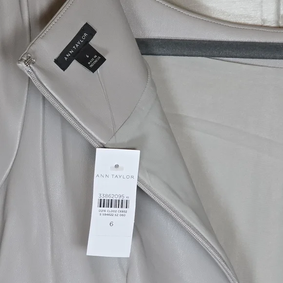 Ann Taylor Women's Vegan Leather Sheath Midi Dress Short Sleeve Size 6 Gray New - Picture 13 of 16